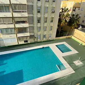 Amplio Piso En Centro De Apartamento